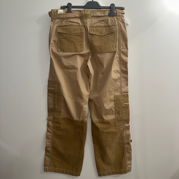 Abercrombie and Fitch Utility Pant - Picture 6 of 6